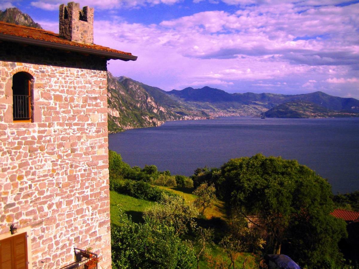 Castello-Di-Zorzino-Iseo-Lake-Exterior